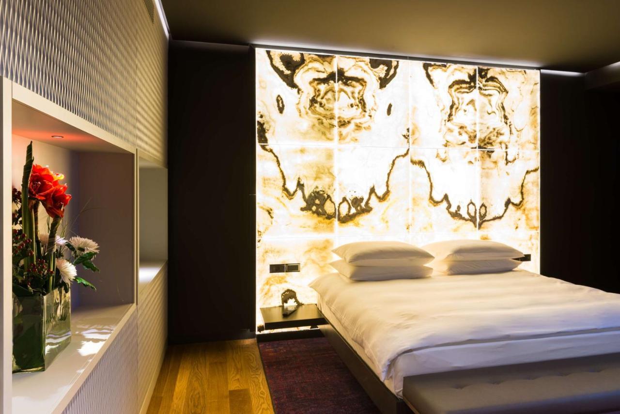 เรดิสัน โฮเทล ดาการ์ดีอัมเนียดิโอ Hotel Noflaye ภายนอก รูปภาพ