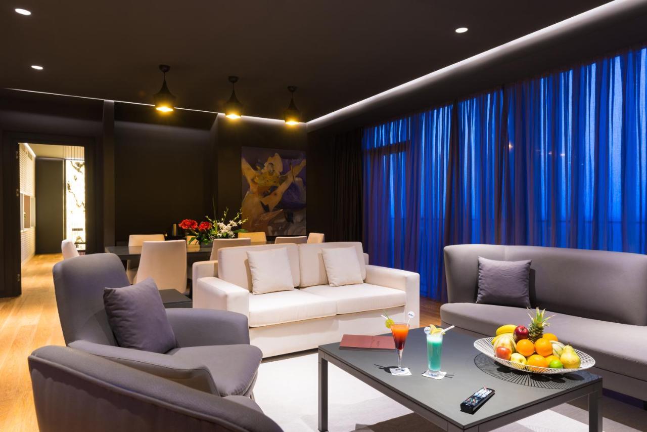 เรดิสัน โฮเทล ดาการ์ดีอัมเนียดิโอ Hotel Noflaye ภายนอก รูปภาพ